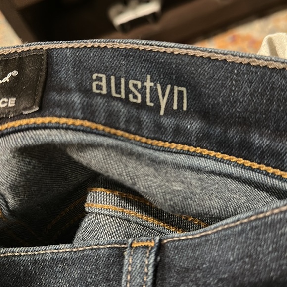 7 For All Mankind Men’s Dark denim jeans - Picture 5 of 5